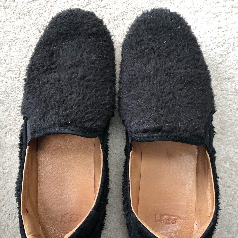 UGG Women's Ricci Slip-On Sneaker